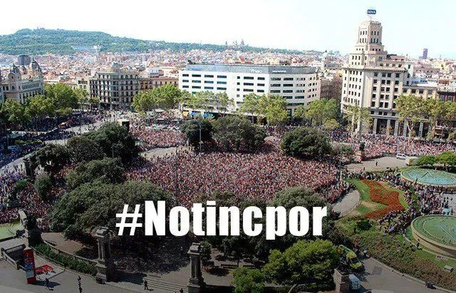 Manifestació a Barcelona amb el lema 'No tinc por' per mostrar la solidaritat amb les víctimes del 17-A