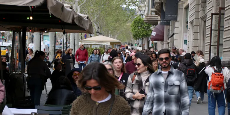 L’economia catalana creix un 0,8% el segon trimestre i el PIB interanual puja un 2,9%