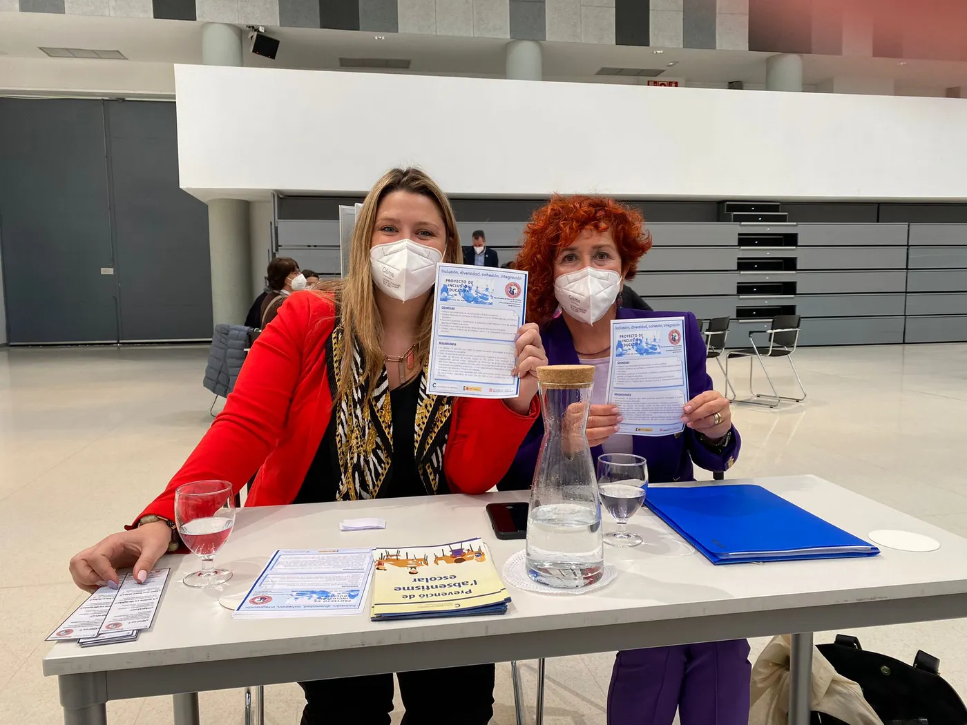 Cambrils porta el seu projecte d’inclusió educativa del poble gitano a un congrés de Vitòria