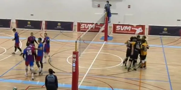 El CEVOL Torredembarra cau plantant cara a la pista del Barça Vòlei (3-0)