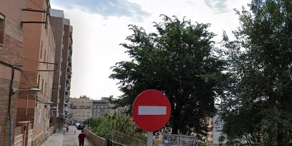 S'enfronta a 2 anys de presó per intentar robar la bossa de mà a una dona a Tarragona