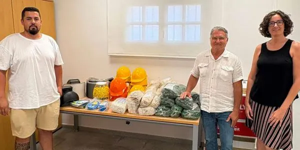 Una empresa de Roda de Berà dona material per a la brigada municipal