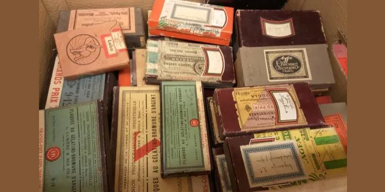 L'Arxiu Municipal de Torredembarra ingressa unes 200 fotografies en plaques de vidre, donació de la família Torrens