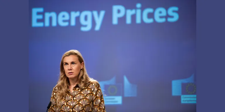 La CE diu que Gazprom "no és un subministrador fiable" i demana incrementar les reserves de gas per l'hivern vinent