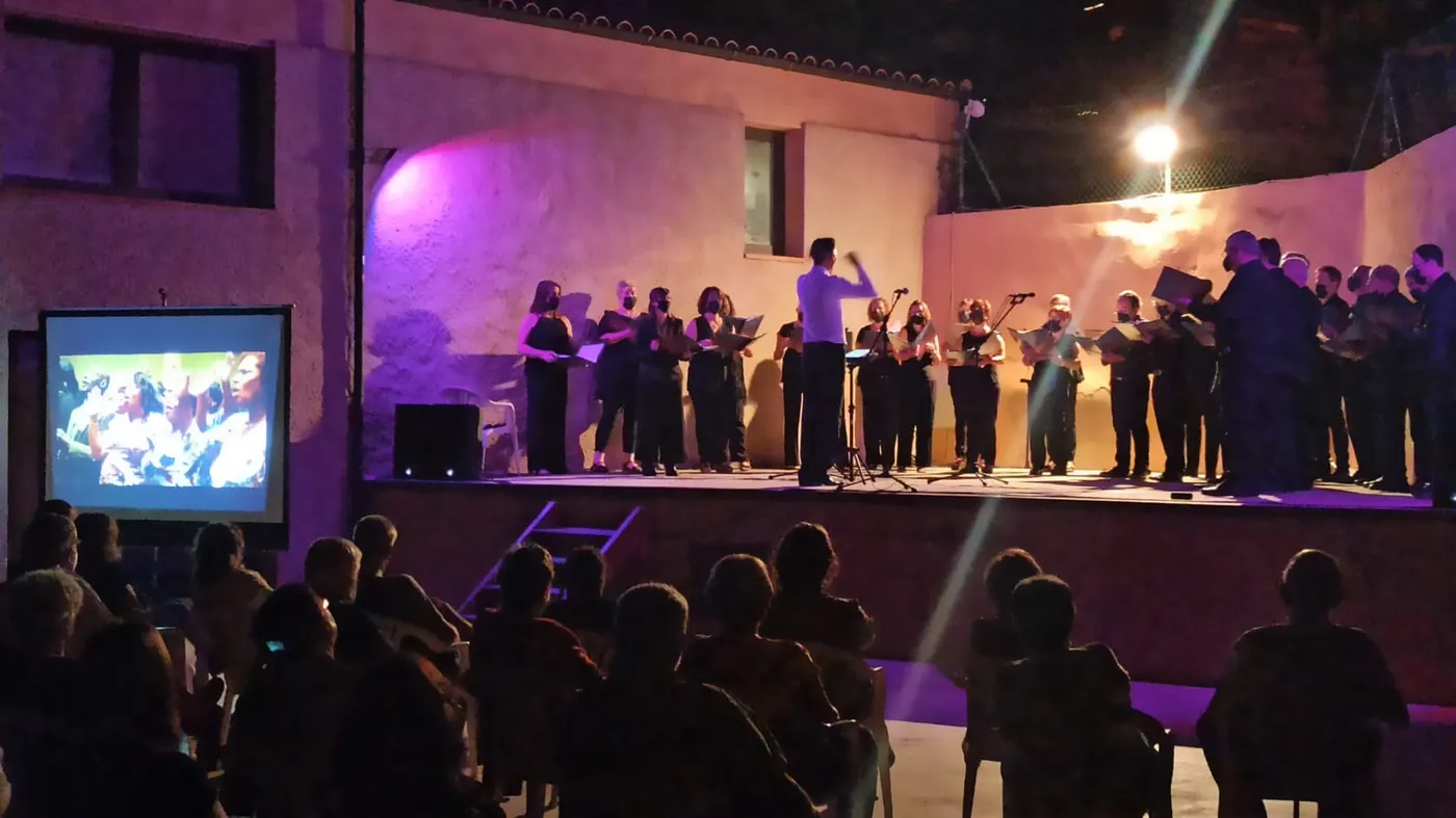 La Coral Verge del Camí va recuperar les actuacions amb un concert a la Vilella Baixa per la Diada