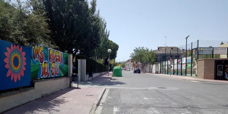 Llum verda a la millora de la sala d'actes de la biblioteca de l'institut i també a organitzar millor el trànsit