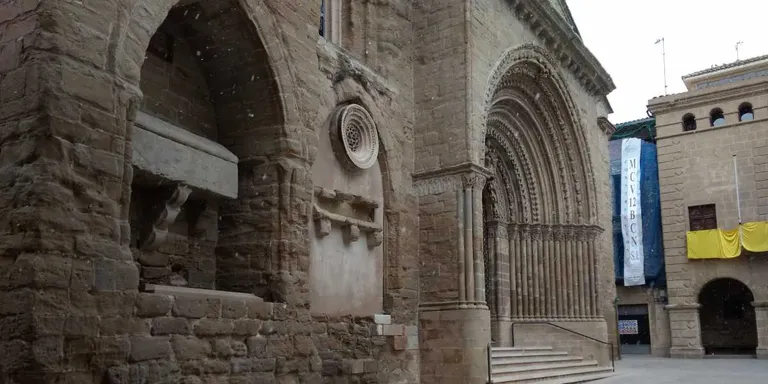 Última Hora: Els centres escolars d'Agramunt obriran demà però alerten que no hi haurà servei de transport