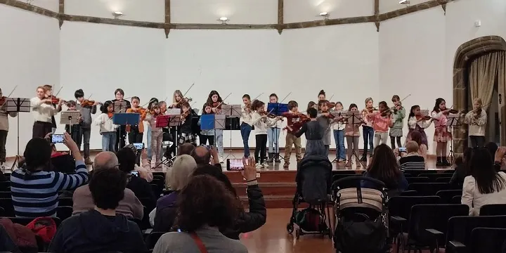 Alumnat de l'Escola Municipal de Música de la Seu d'Urgell participa en trobades i tallers musicals