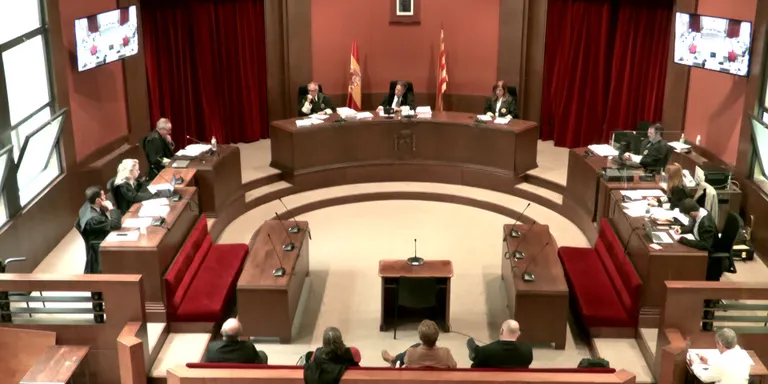 El fiscal diu que la Mesa del 2017 era conscient que desobeïa el TC