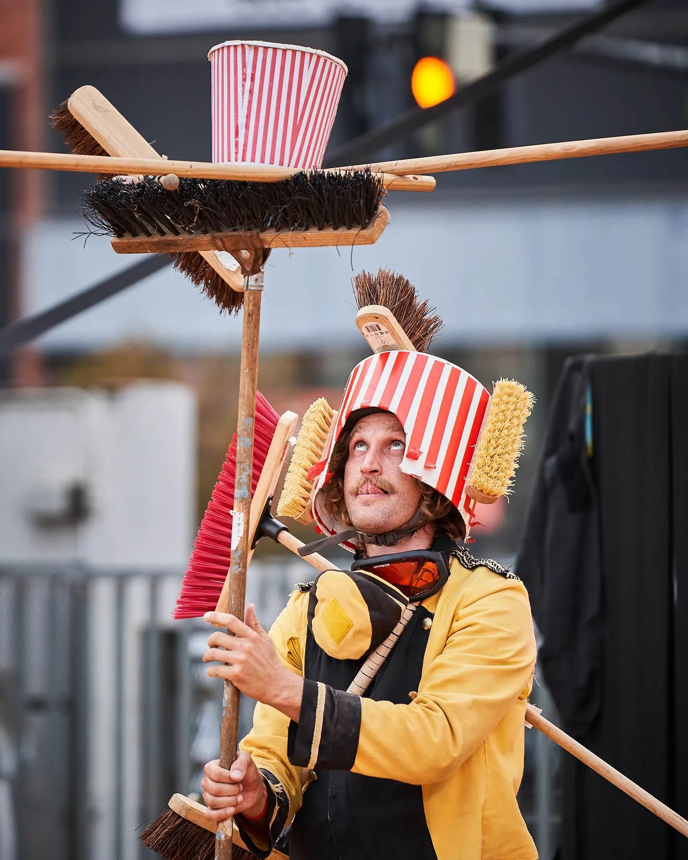 Tret de sortida al juliol circense amb l’espectacle “Absurd”