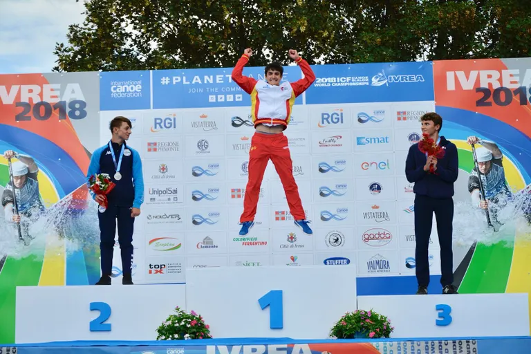 Miquel Travé, campió del món júnior en C1M