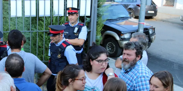 Citat a declarar el professor de Tremp que va criticar a les xarxes socials les càrregues policials de l'1-O