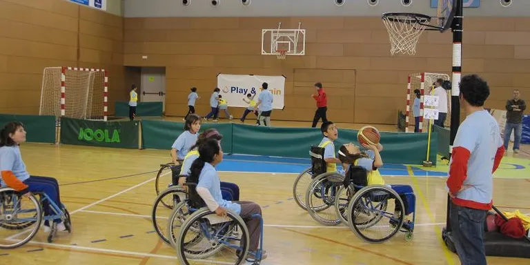 La Seu promou l'esport adaptat amb el Dia Paralímpic a l'Escola