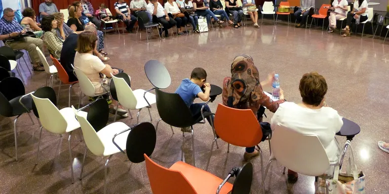 El Voluntariat per la Llengua i els cursos de català s’acomiaden fins la tardor