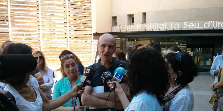 Els treballadors del Sant Hospital volen una investigació dels comptes