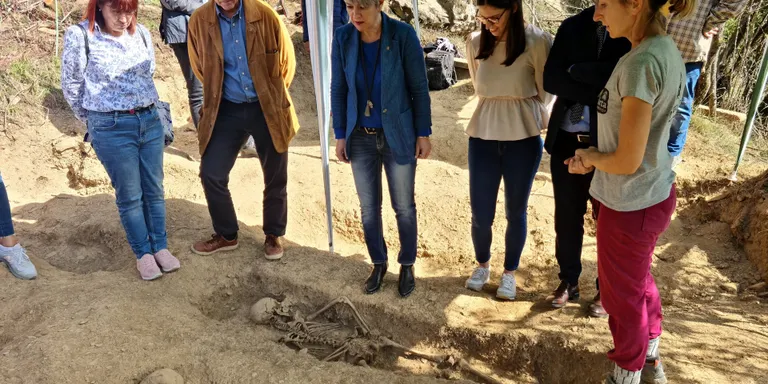 Recuperats 12 cossos de la Guerra Civil a la fossa de Canturri, la més gran descoberta enguany a Catalunya
