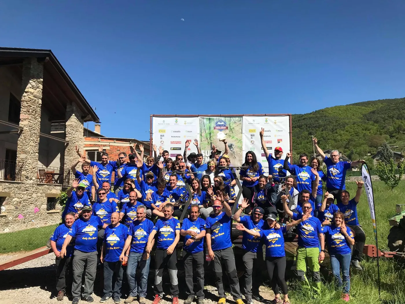 Organitzadors i voluntaris del Super Enduro BTT d'Arfa