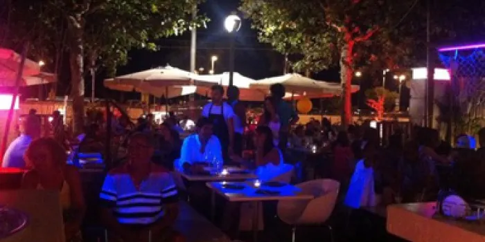 L'Ajuntament tanca la terrassa de 'La Nona' per incompliment de normativa i excés de soroll