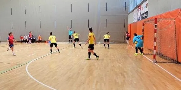 El CFS Altafulla assalta la pista de l’Escola FS Jordi Torras i torna al camí de la victòria