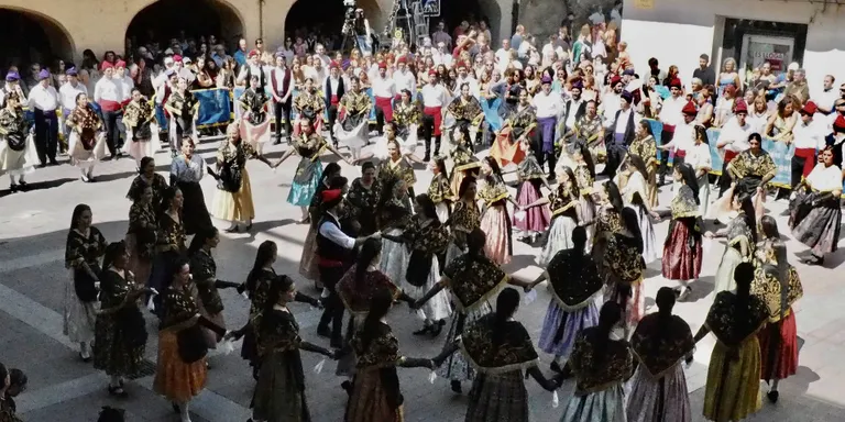 El Ball Cerdà recupera després de dos anys d'absència el format tradicional amb un total de 128 parelles