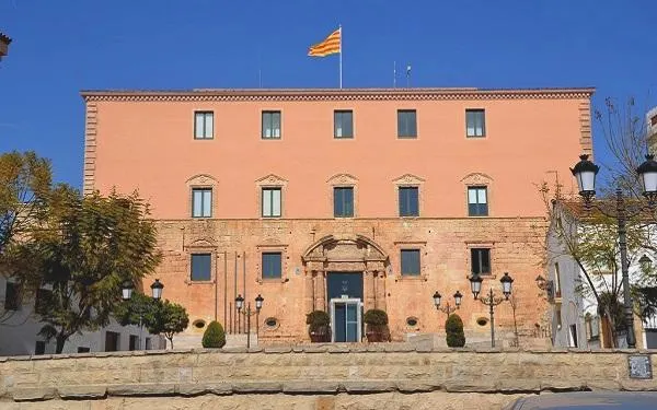 Els Mossos es personen a l'Ajuntament de Torredembarra amb un requeriment de la Fiscalia