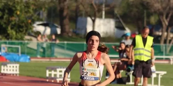 L’altafullenca Emma Vendrell debuta en el Campionat d’Espanya de Clubs de DH amb l’AA Catalunya