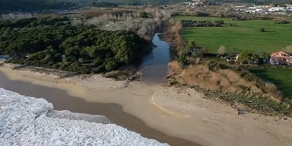 L’Hort de La Sínia d'Altafulla ofereix una visita ben especial a l’entorn de la desembocadura del riu Gaià, que connecta amb el mar
