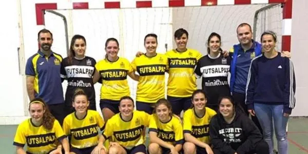 Adriana Pérez marca una dobleta en la victòria del FutsalPax davant el Magic Sants (3-2)