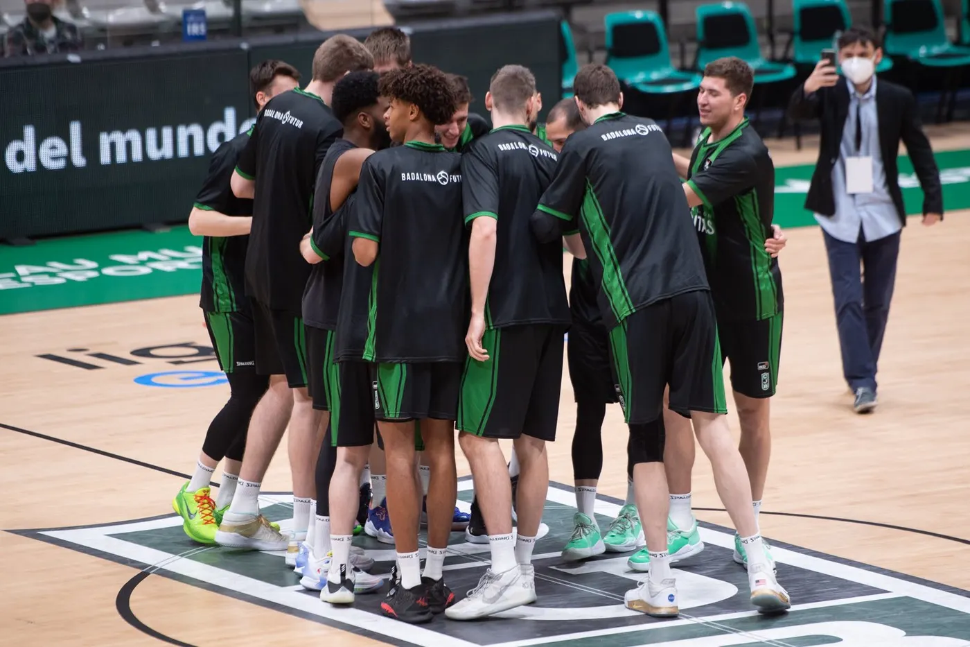 La Penya busca la classificació pel playoff a la pista del Baskonia