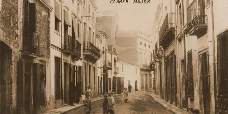 ERC-JxP munta una exposició amb fotografies i documents de la Pineda del passat
