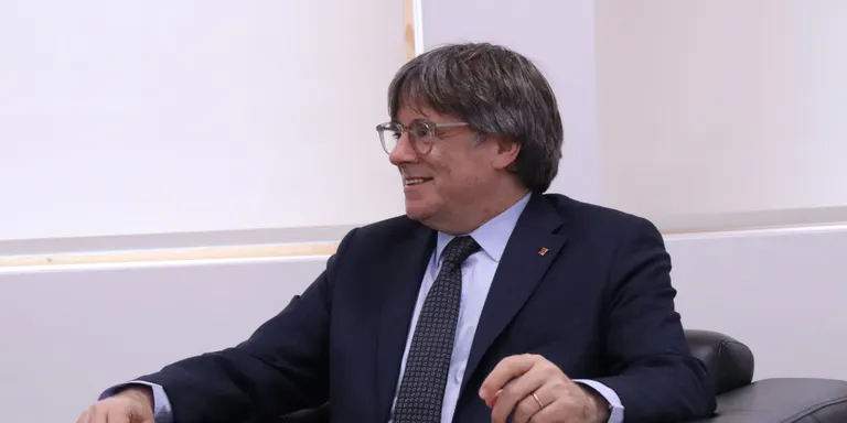 La fiscalia demana al TC que mantingui les ordres de detenció contra Puigdemont i Comín