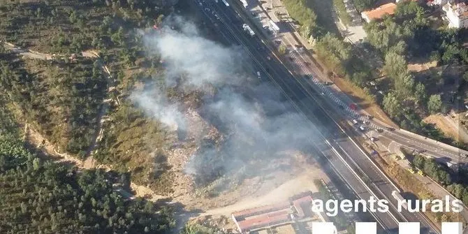 La Federació d'ADF's demanen franges de 25 metres d'amplada a les autopistes C32 i AP7 per evitar incendis