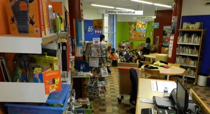 Els infants fan activitats relacionades amb Setmana Santa (foto: biblioteca)