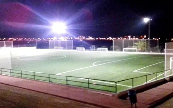 L’Ajuntament d’Altafulla treballa per solucionar els problemes d’il·luminació a l’Estadi Municipal Joan Pijuan