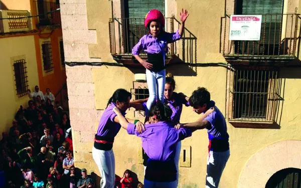 Els Castellers d’Altafulla porten a plaça tres castells de 7 i carreguen després de quatre anys el 4d7 amb agulla