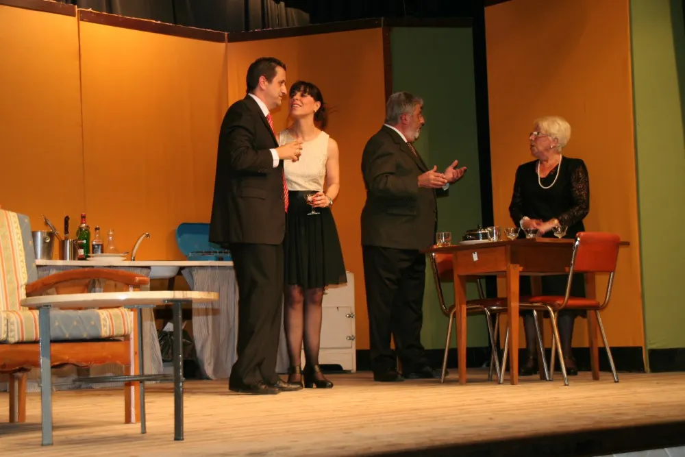 Arriba la comèdia "Descalços pel parc" al Premi Vila de Pineda de Teatre
