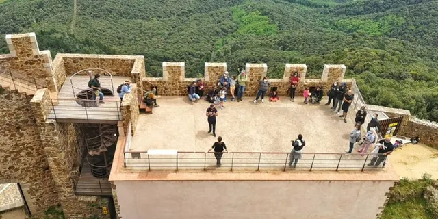 El castell de Montsoriu amplia els dies d'obertura al públic durant els mesos d'estiu