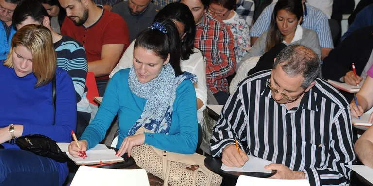 Obertes les preinscripcions pels cursos del Servei Local de Català
