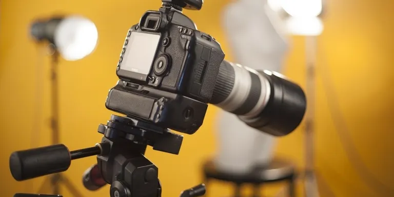 Taller sobre la llum i l'ús del flaix amb Fotoamigo