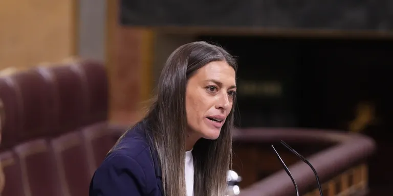 Junts manté el 'no' als decrets però assegura que "hi ha temps per rectificar"