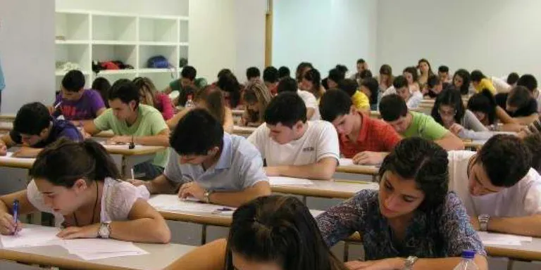 Cinc alumnes de l'INS Ribera del Sió a la Selectivitat
