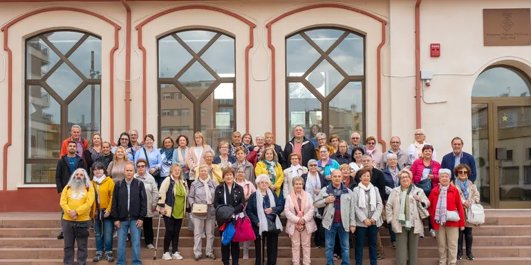 Una cinquantena de persones participen en la sortida a Salàs de Pallars i a la Pobla de Segur