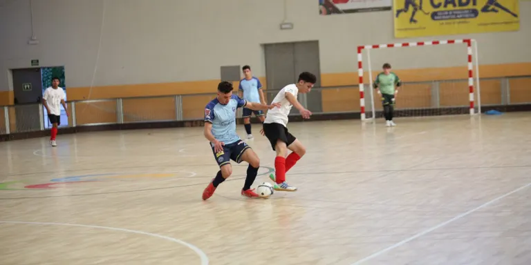 L'Atlètic Club La Seu reprèn la competició amb partits a Maials i Alcarràs