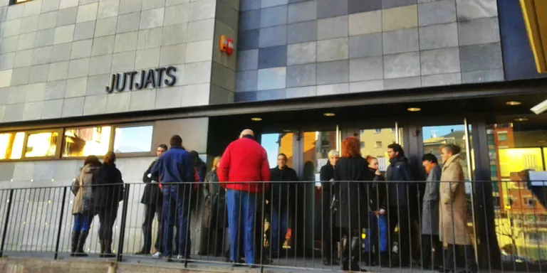 Treballadors dels jutjats de la Seu se sumen a les protestes contra les reformes judicials