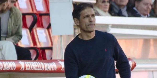 El Nàstic i Toni Seligrat acorden la renovació del contracte fins al juny de 2021 amb una temporada més opcional