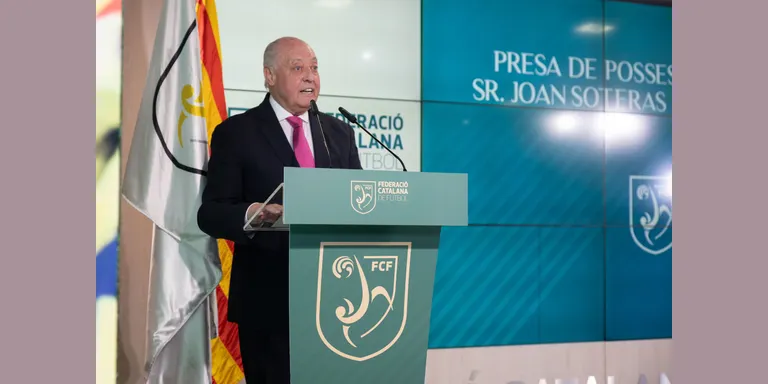 Joan Soteras pren possessió del càrrec de president de la FCF