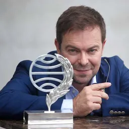 Javier Sierra, Premio Planeta 2017, nos cuenta las claves de su nuevo libro «El Plan Maestro» - episode art