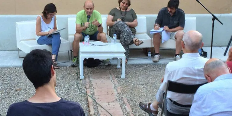 80 persones participen al col.loqui sobre educació pública del Pau Casals