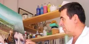 L’artista vilassarenc Josep Malagarriga presenta un drac anamòrfic de 8m de llargada per 3,5 d’amplada
