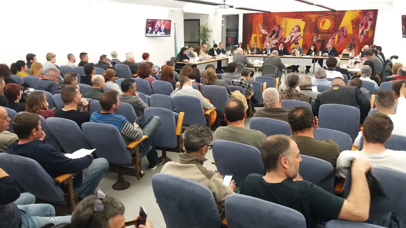 S'aturen les negociacions del conveni laboral dels treballadors municipals